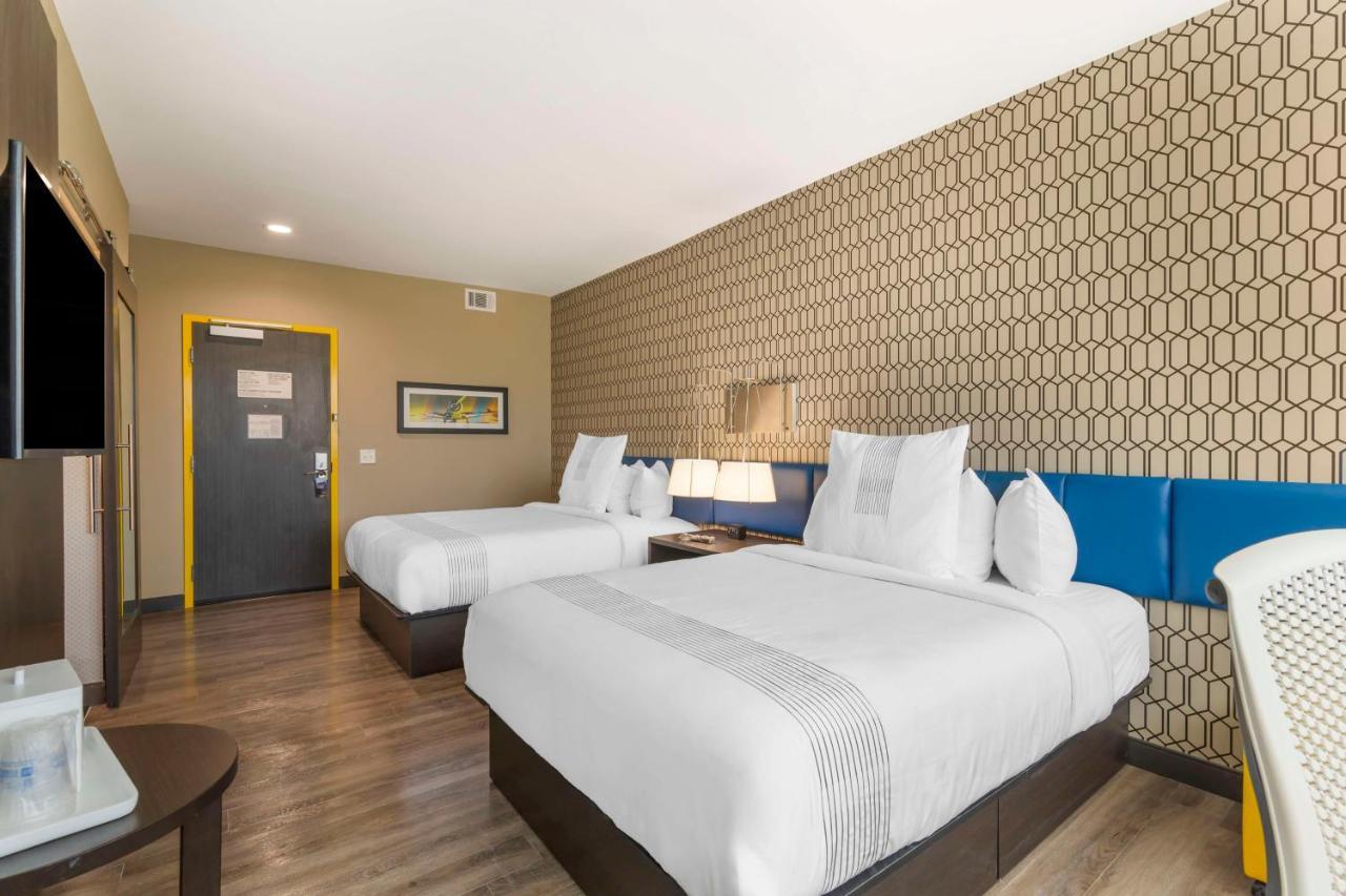 Glo Best Western Pooler - Savannah Airport Hotel מראה חיצוני תמונה